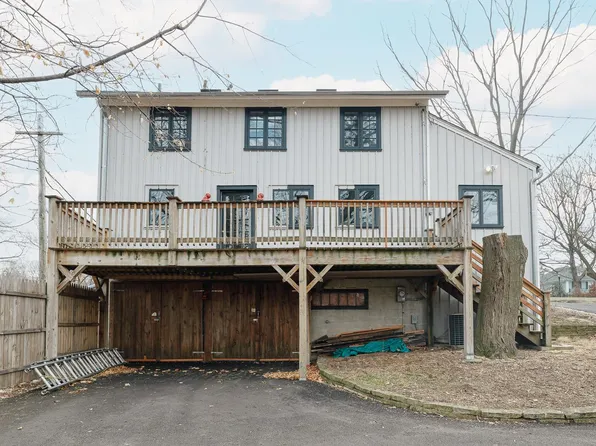 2404 Ridge Ave, Evanston, IL 60201