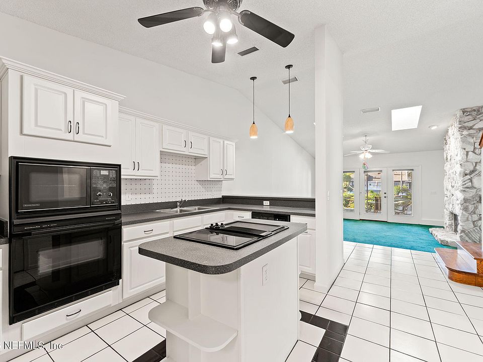 1st image of 59 FOX VALLEY Drive