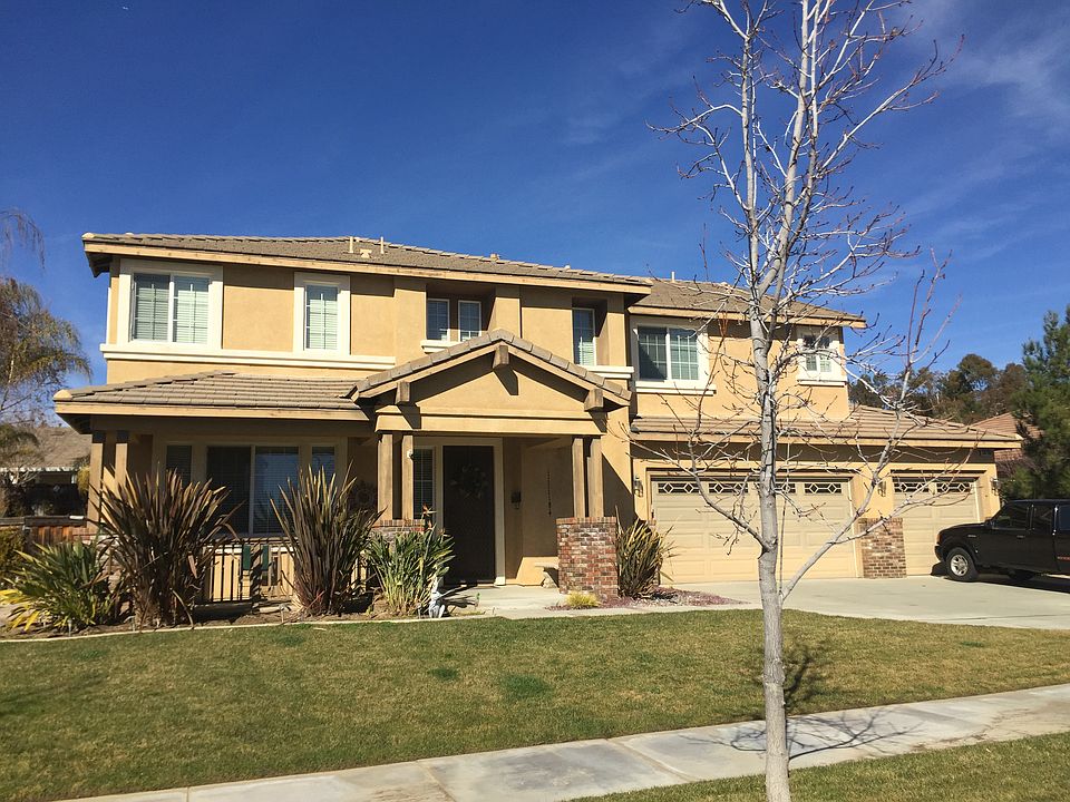 1st image of 34710 Maplewood Ln
