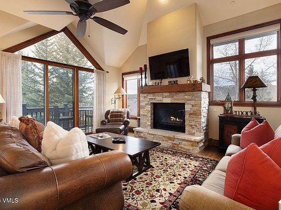 2nd image of 593 Sawatch Dr #Penthouse 2
