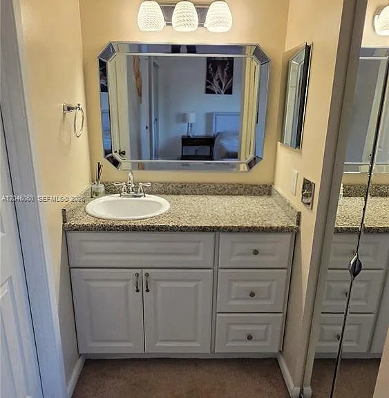1652 N 14th Ter #1652 — Photo 38
