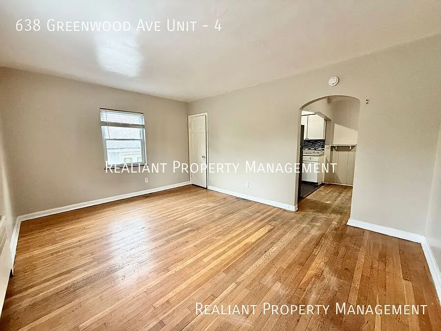 Building Photo - 638 Greenwood Ave #4