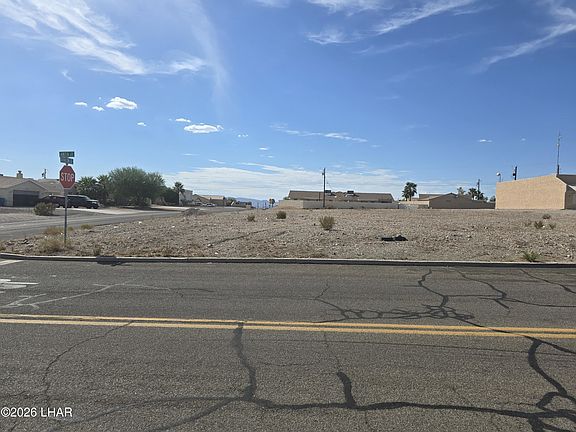 3rd image of 2449 Anita Ave