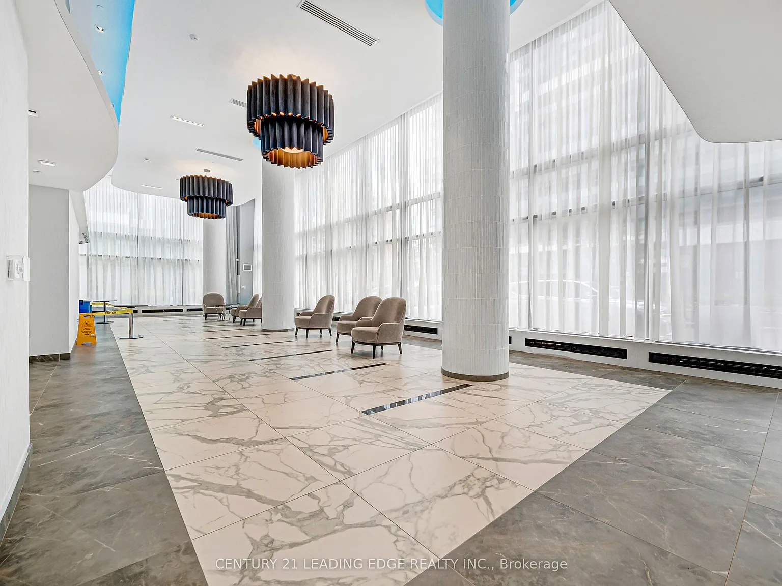 2 bed, $2,900 — Photo 2