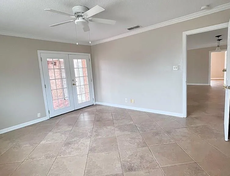 6 Country Club Rd — Photo 15