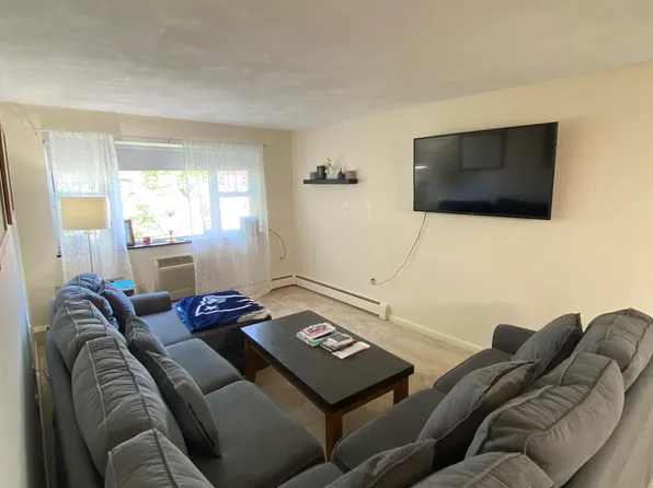 373 Lexington St #2, Auburndale, MA 02466