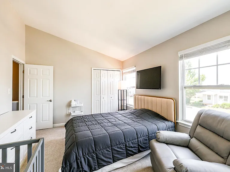 341 Creekside Commons Ct — Photo 19