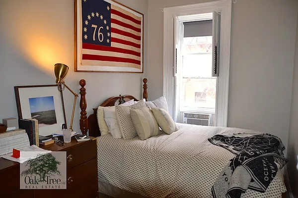 Rented by Oak Tree LLC | media 52