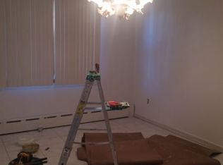 3048 42nd St, Astoria, NY 11103