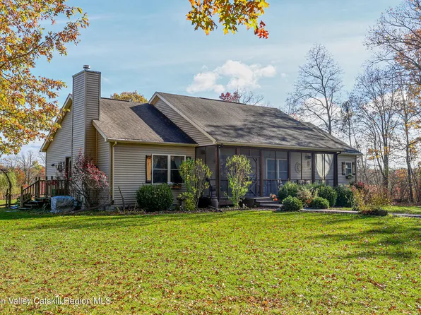 60 John Shults Road, Saugerties, NY 12477