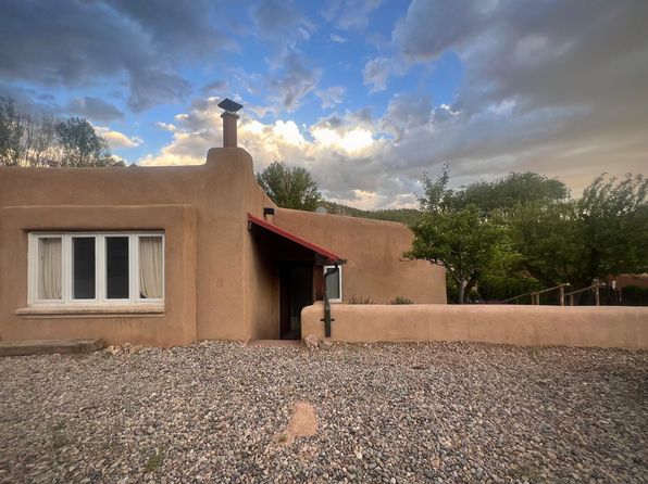 1668 Cerro Gordo Rd