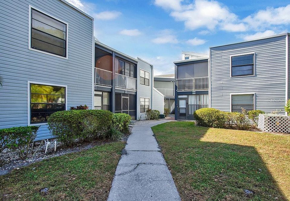 1st image of 3854 SOUTHPOINTE DRIVE #7