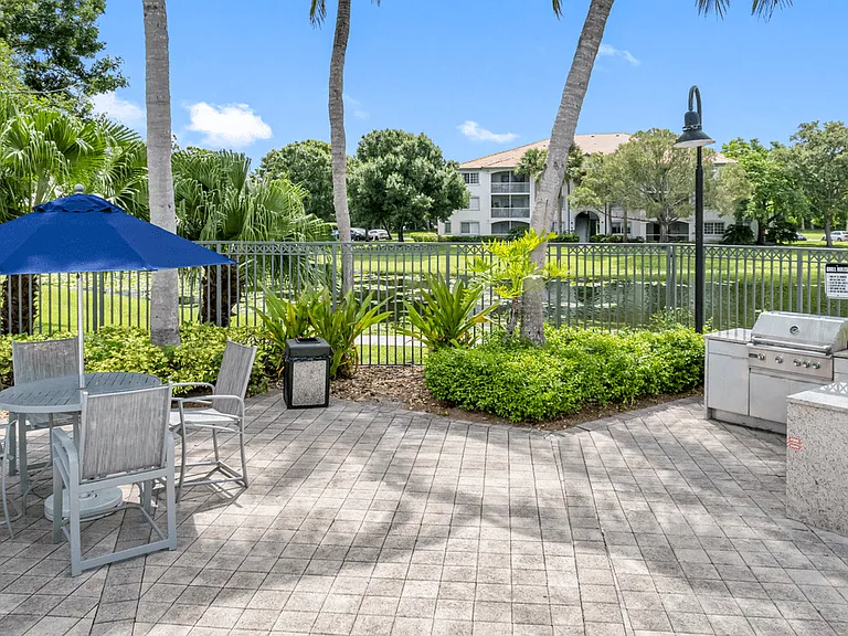 The Allara Apartments — Photo 4