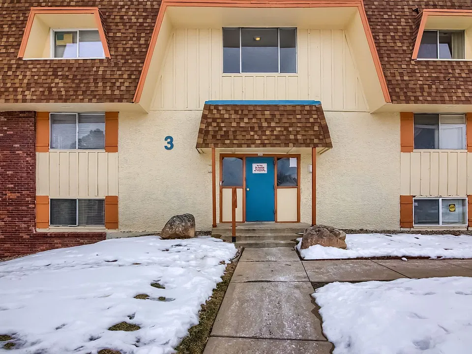 10211 Ura Ln #3-204