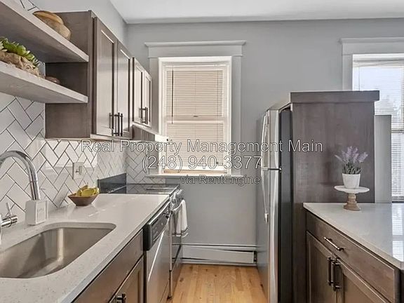 5th image of 487 Prentis St APT 303