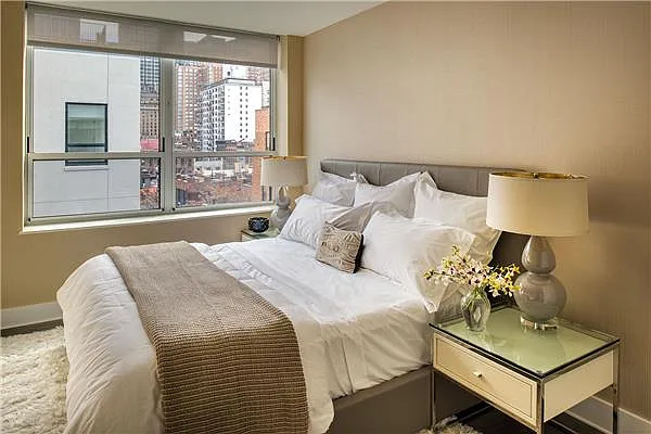 Sold by Park River | media 18