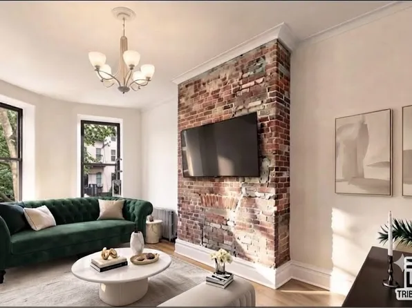 135 Wythe Ave #2R, Brooklyn, NY 11249