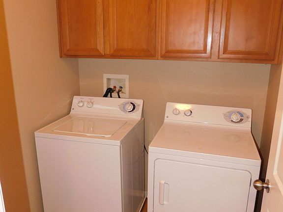 5th image of 8240 Wildwood Glen Dr