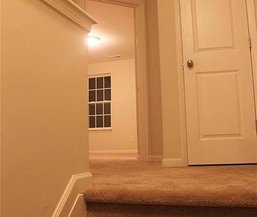 5th image of 65 Ridgebrooke Dr