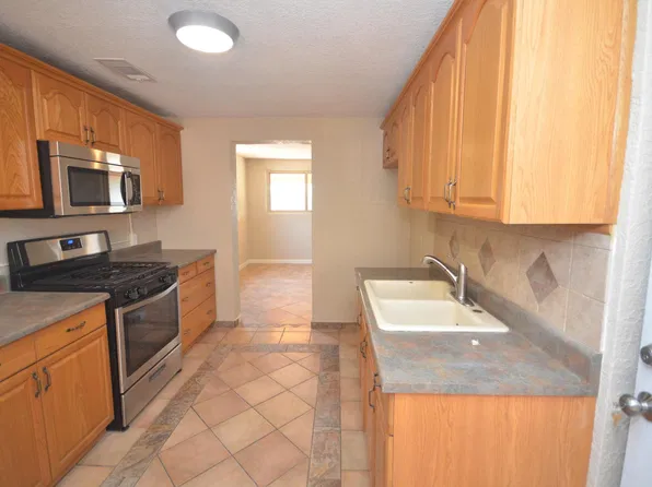 4803 Mescalero Rd NE, Albuquerque, NM 87110