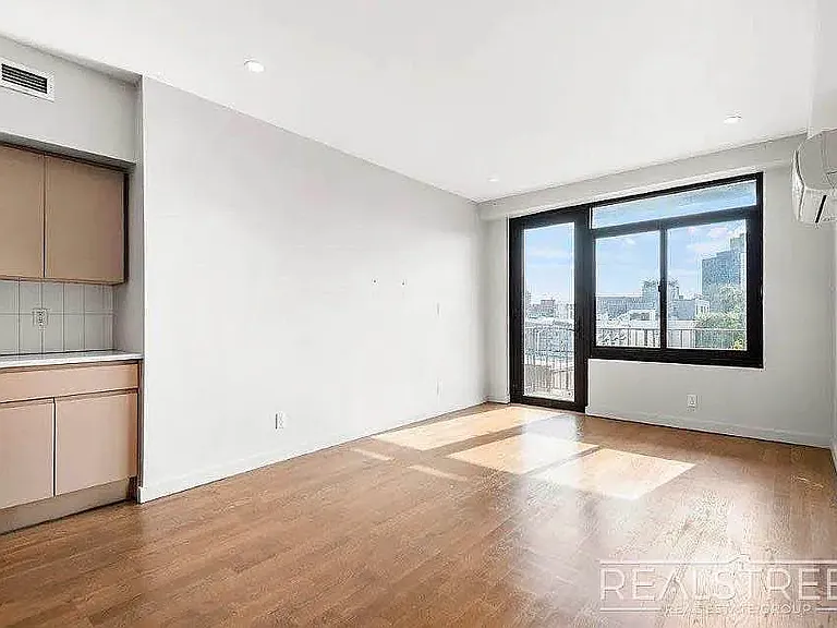 594 Bushwick Ave #610 — Photo 4