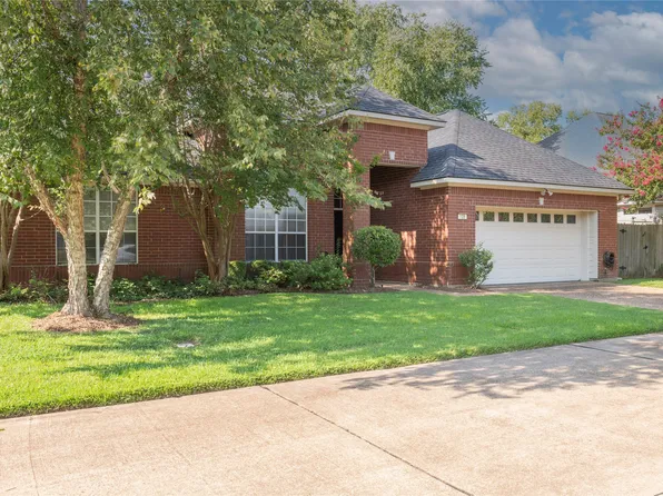 109 Admiral Porter Dr, Shreveport, LA 71115