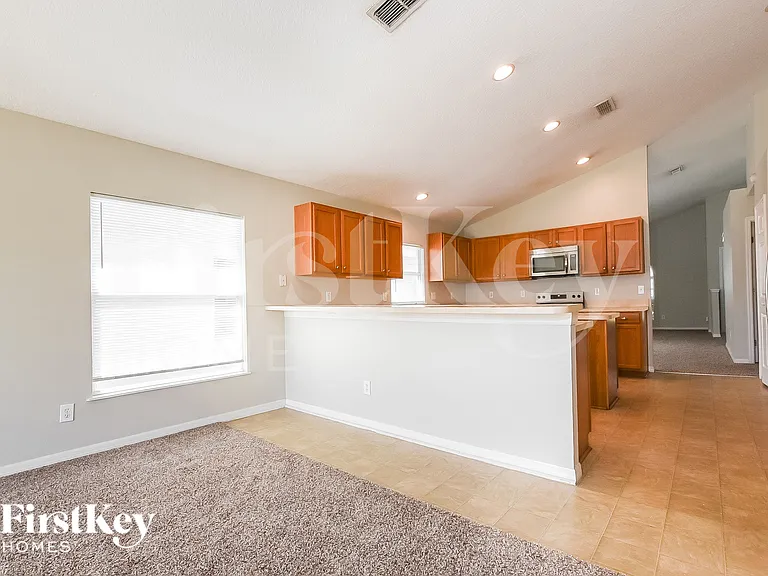 536 Haines Trl — Photo 5