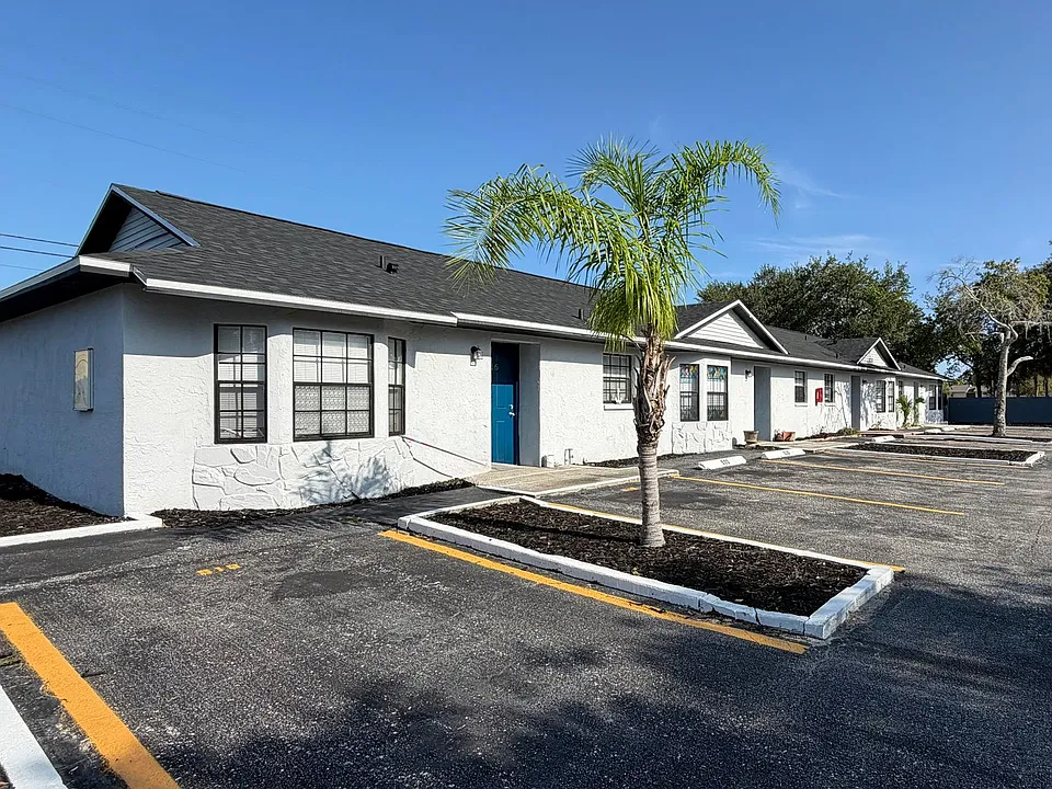 501 Saint Michaels Way