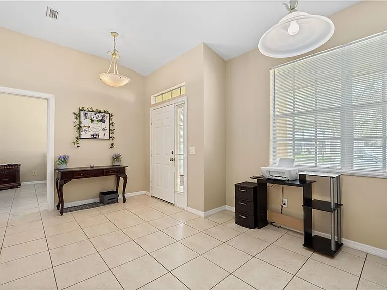 11328 Bridge Pine Dr — Photo 4