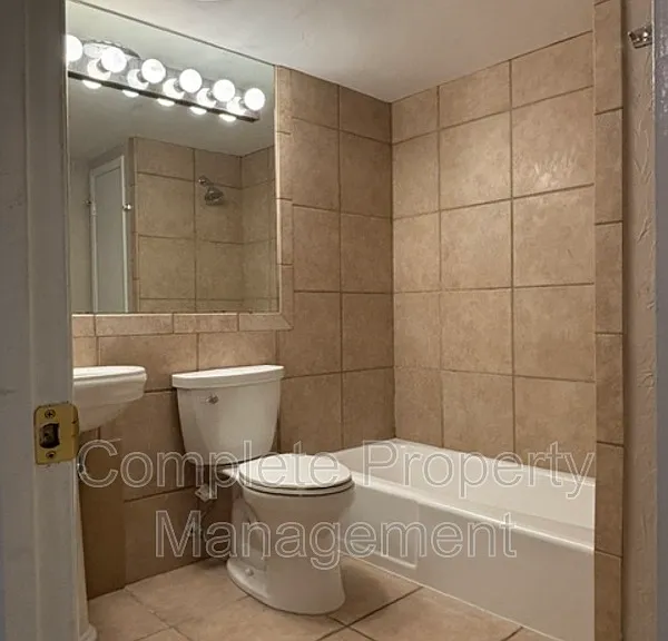55 Hanover Cir S #206 — Photo 6