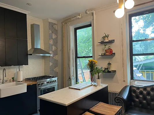 Rented by EXP Realty NYC | media 16
