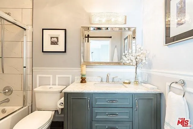 Master bath