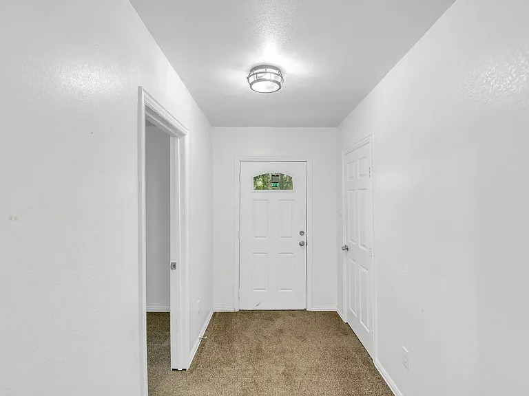 818 N Virginia St — Photo 21