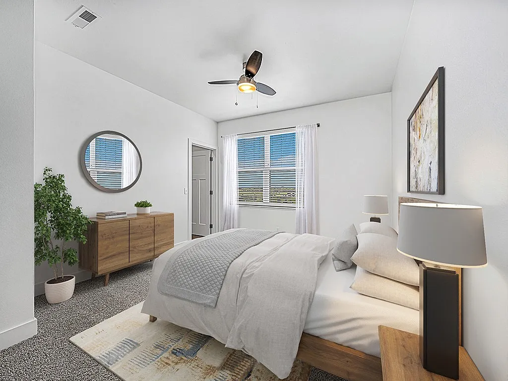Dodson Pointe Apartment Homes — Photo 4