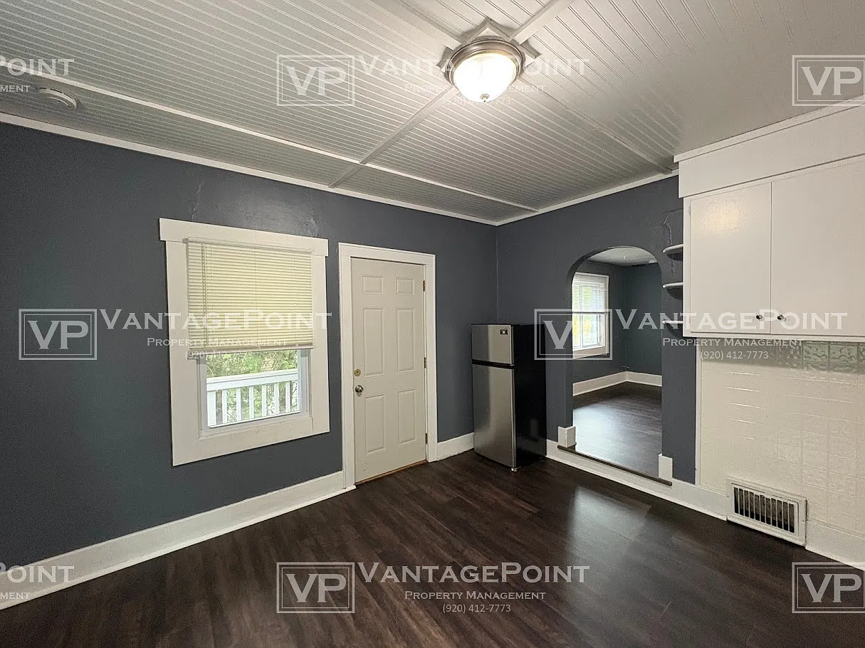 309 South Webster Avenue - Upper... — Photo 1