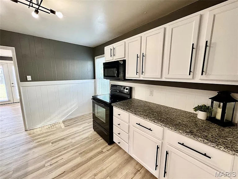 312 Joy Dr — Photo 13