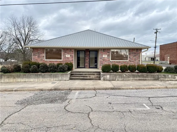 400 N Main St, Mulberry, AR 72947