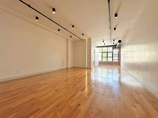 Rented by Doorway NYC, LLC | media 2