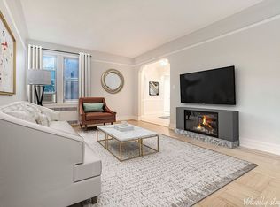 1560 E 18th St APT 3B, Brooklyn, NY 11230