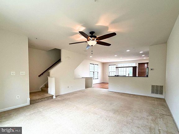 2nd image of 43551 Wild Iris St