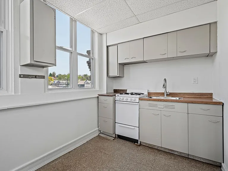 Morgan Building — Photo 17