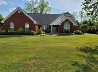 47 Psalms Dr, Jefferson, GA 30549