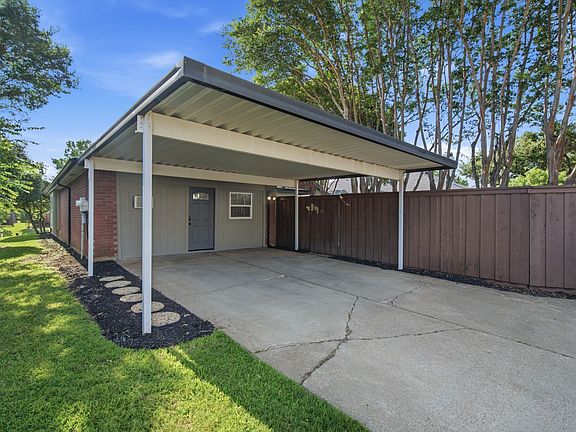 3rd image of 2074 Briarcliff Rd