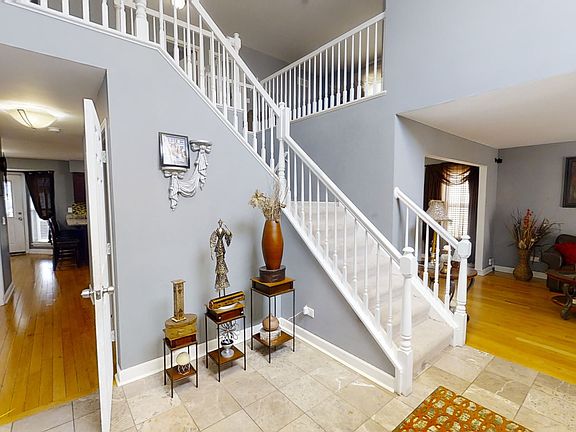 4th image of 5305 Maple Glen Dr