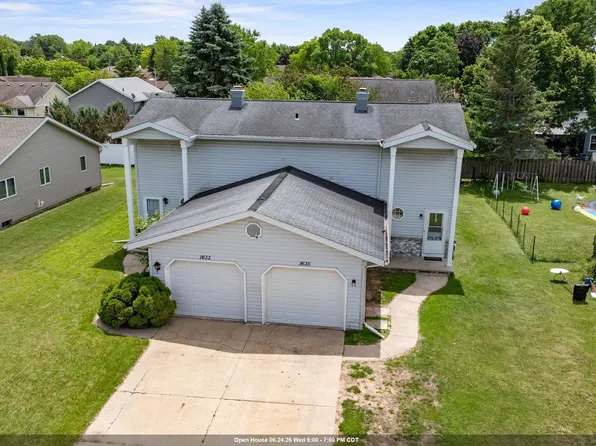 1633 W Weiland Ln, Appleton, WI 54914