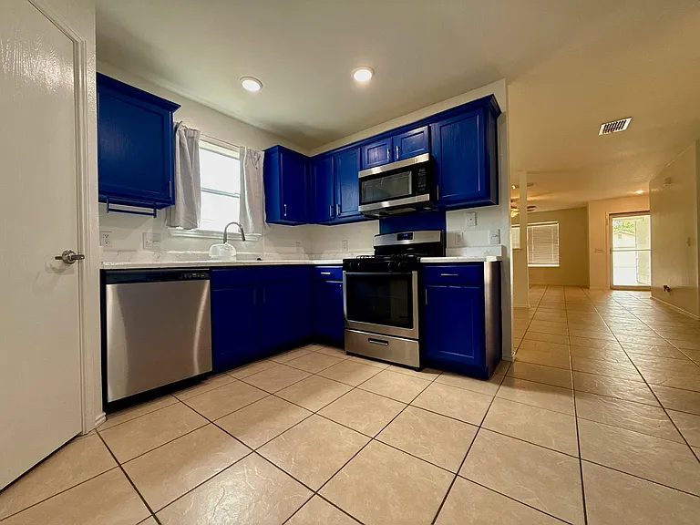 15120 Arizona Oak Ln — Photo 6
