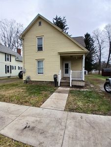 7 Chestnut St, Bath, NY, 14810