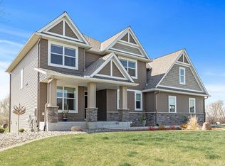 7255 73rd Ave N, Rockford, MN 55373