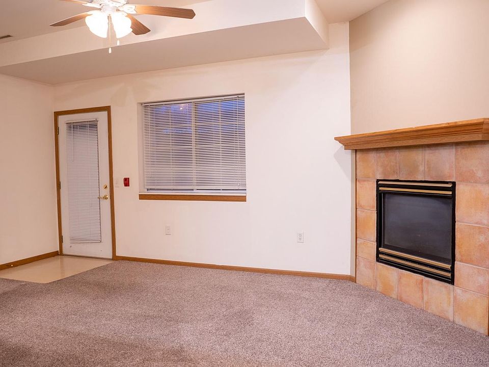 3326 Leopold Way APT B, Fitchburg, WI 53713 Zillow