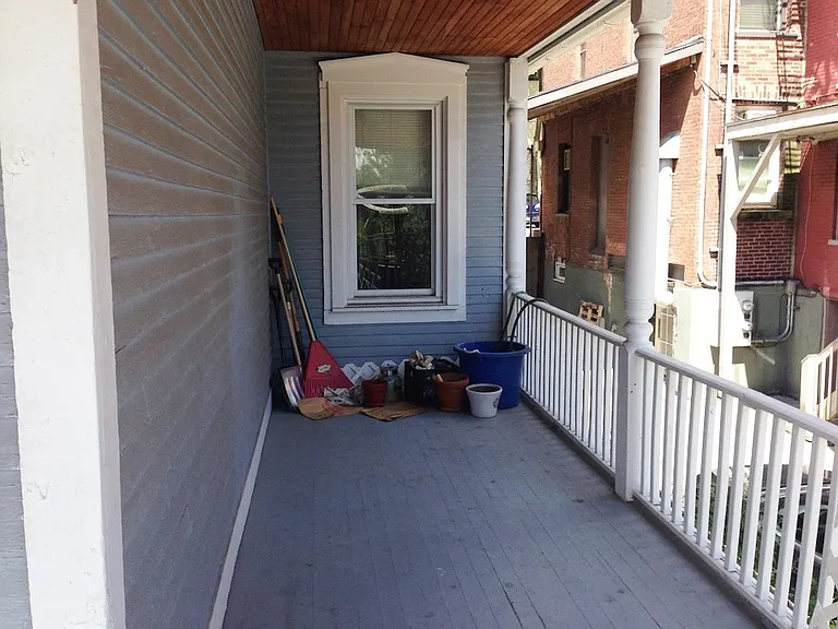 134 King St — Photo 12